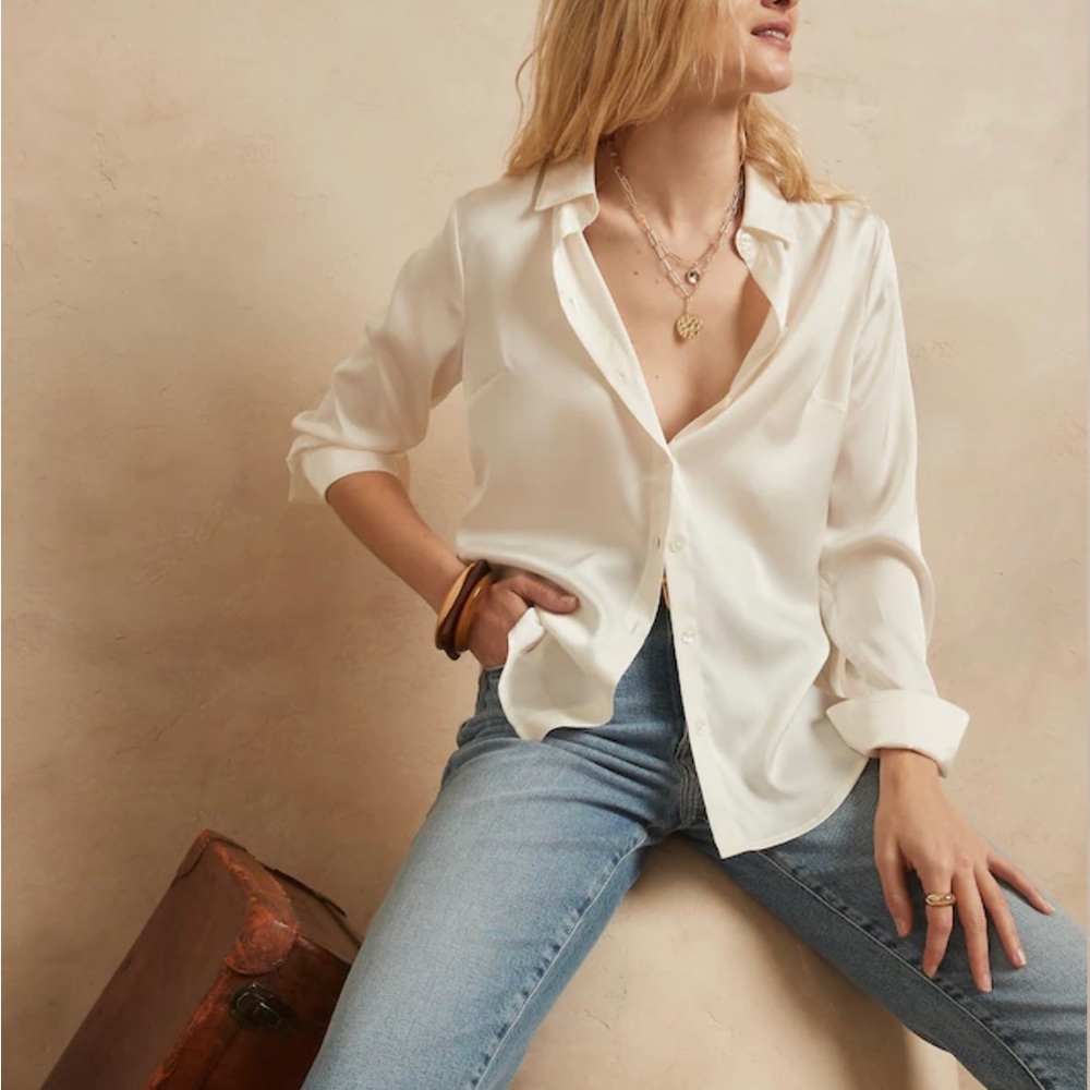 Banana Republic Satin Classic Shirt